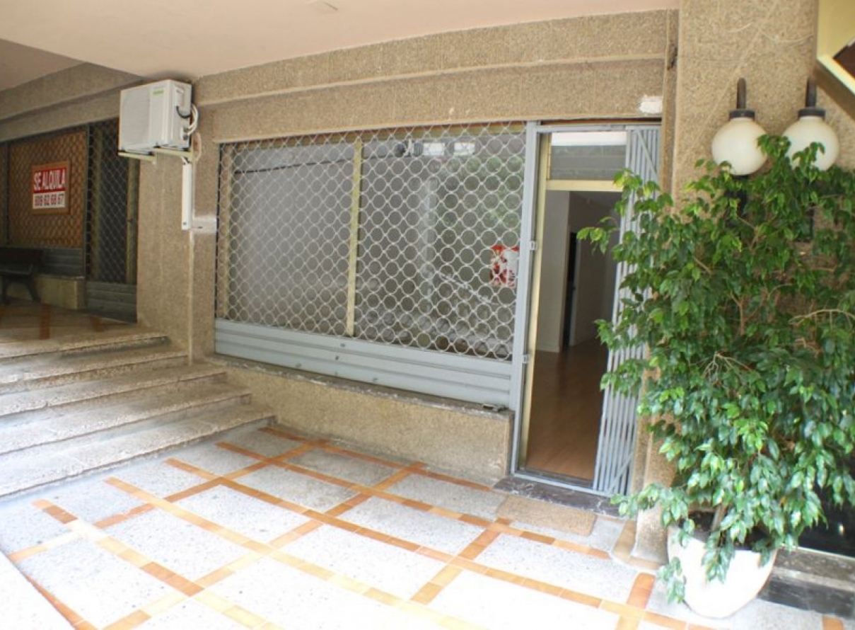 - Commercial - Benidorm - Old Town