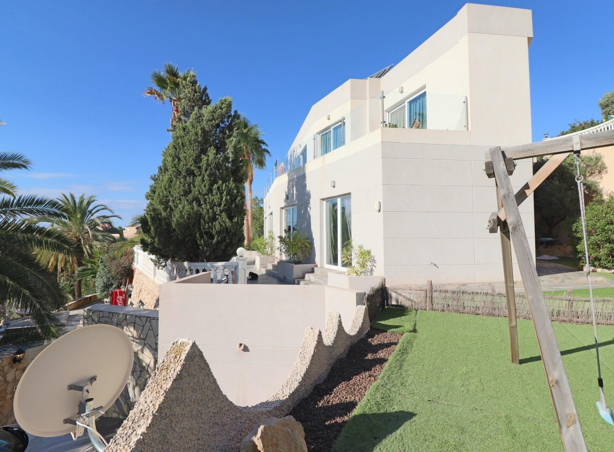  -  - El Campello - Coveta fuma