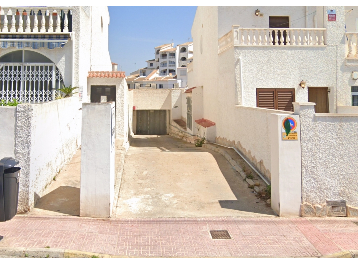  - Garage - Torrevieja - Calas Blancas