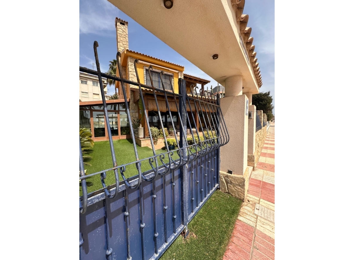 Okazja - Villa/chalet - Santa Pola