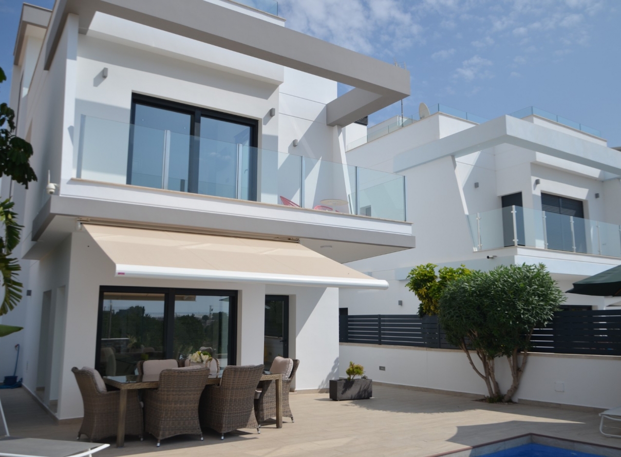  -  - Pilar de la Horadada