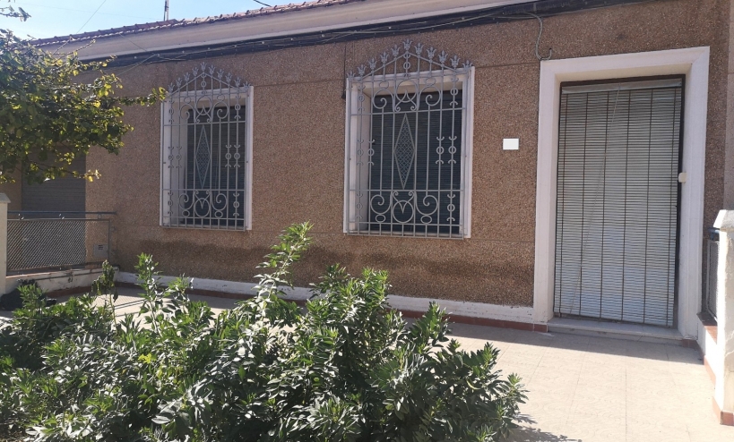 Stadthaus -  - Los Montesinos - Los Montesinos