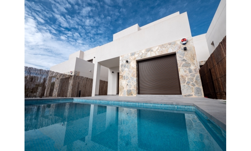 Villa/chalet - Nowa konstrukcja - Orihuela - Orihuela