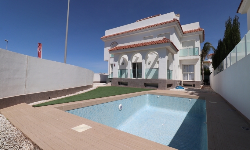 Villa -  - Ciudad Quesada - La Laguna