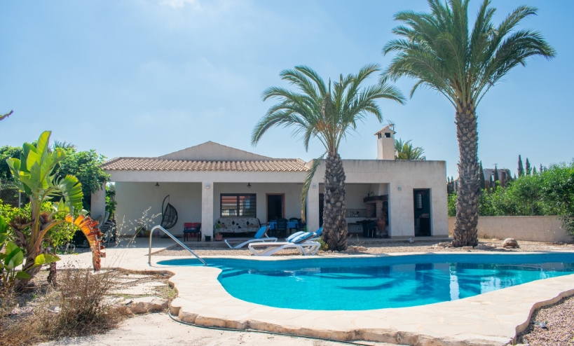 Villa -  - Guardamar del Segura - El Raso