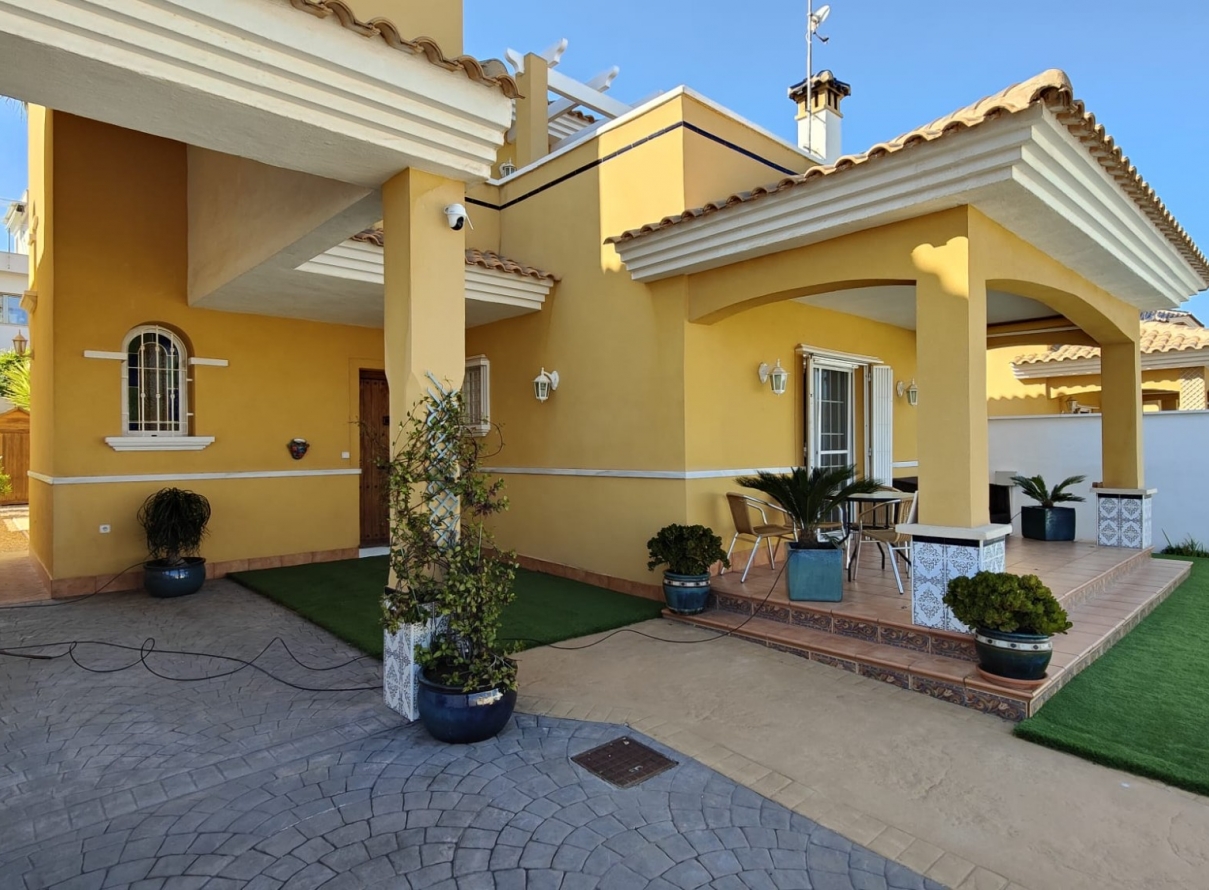  - Villa - Orihuela Costa - La Zenia