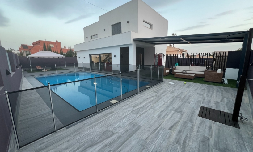 Villa -  - Torrevieja - El Chaparral