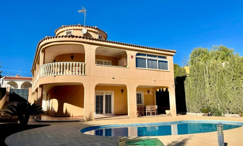 Villa -  - Torrevieja - Los Balcones