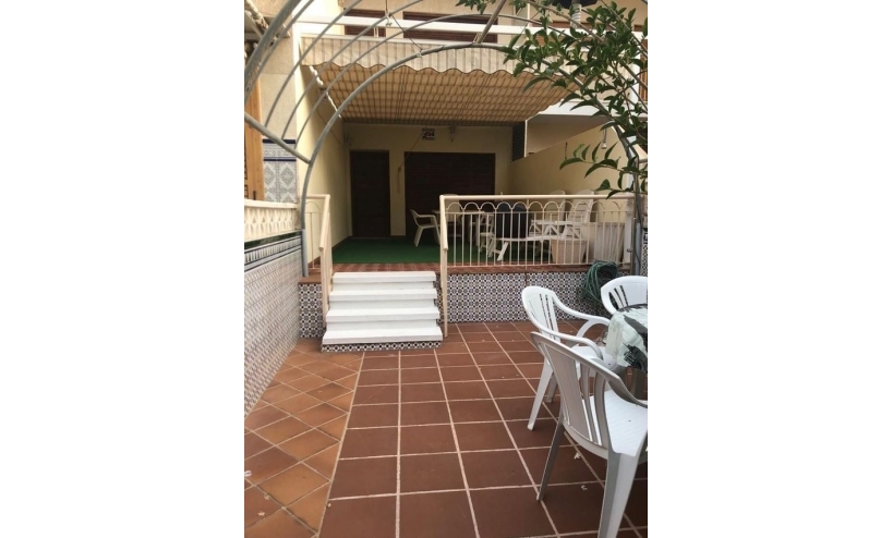  - Townhouse - Santa Pola - Santiago Bernabeu