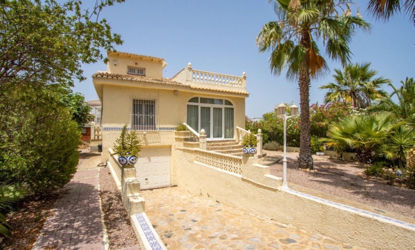  - Villa - Orihuela Costa - La Zenia