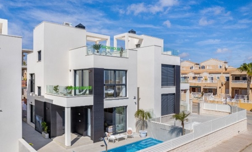  - Villa - Orihuela Costa - Punta Prima