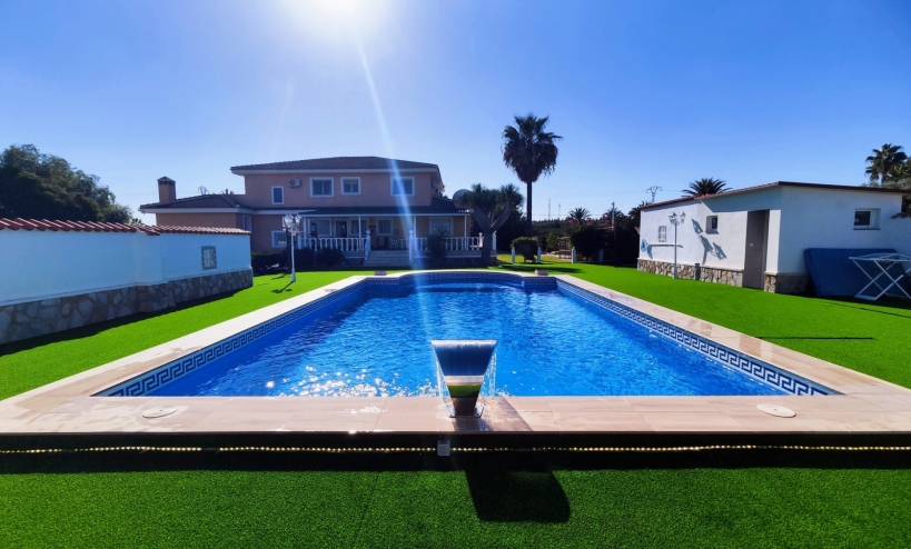  -  - San Miguel de Salinas