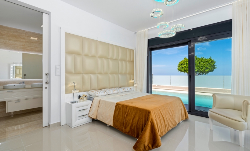  - Villa - San Miguel de Salinas