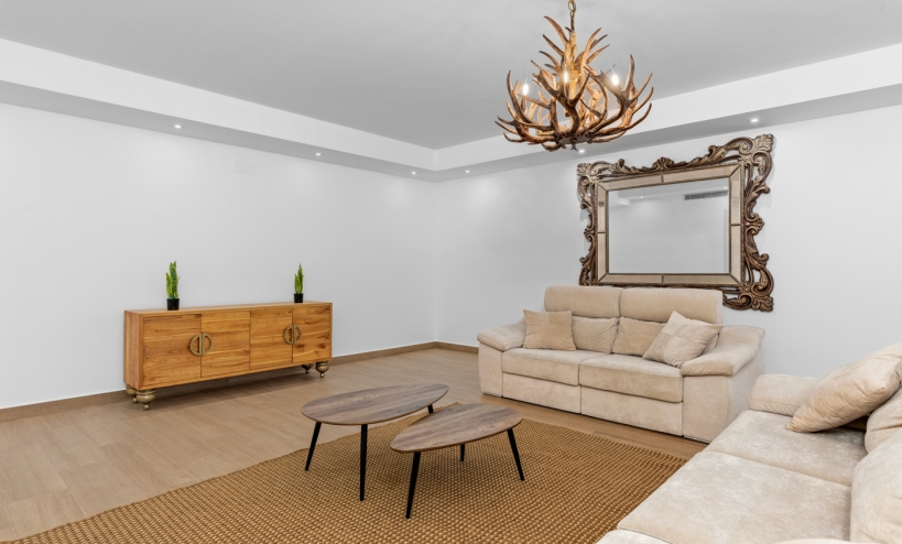  - Villa - San Miguel de Salinas