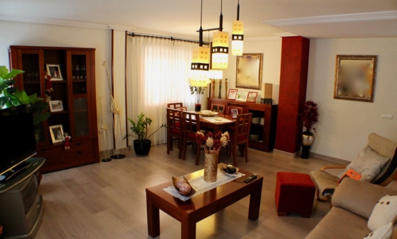  - Villa - La Nucía - Urbanisations