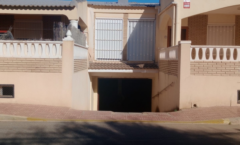  - Garage - La Mata